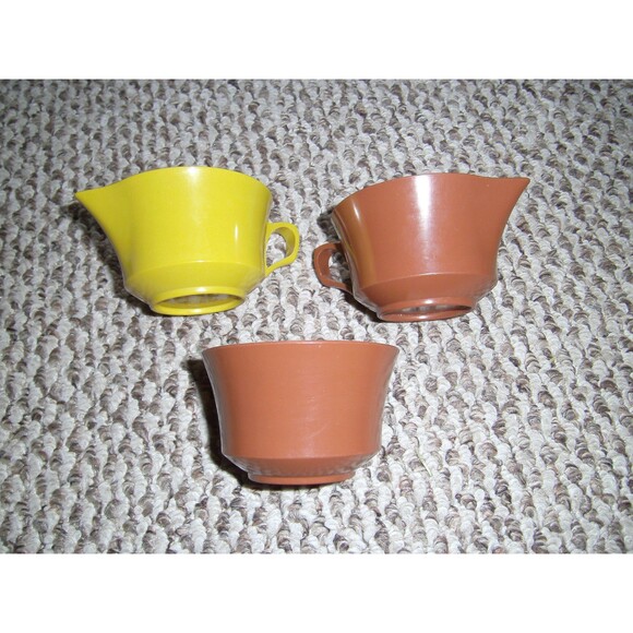 Allied Chemical Gold Yellow MELAMINE Creamer & Brown Creamer & Sugar Bow - Picture 6 of 7
